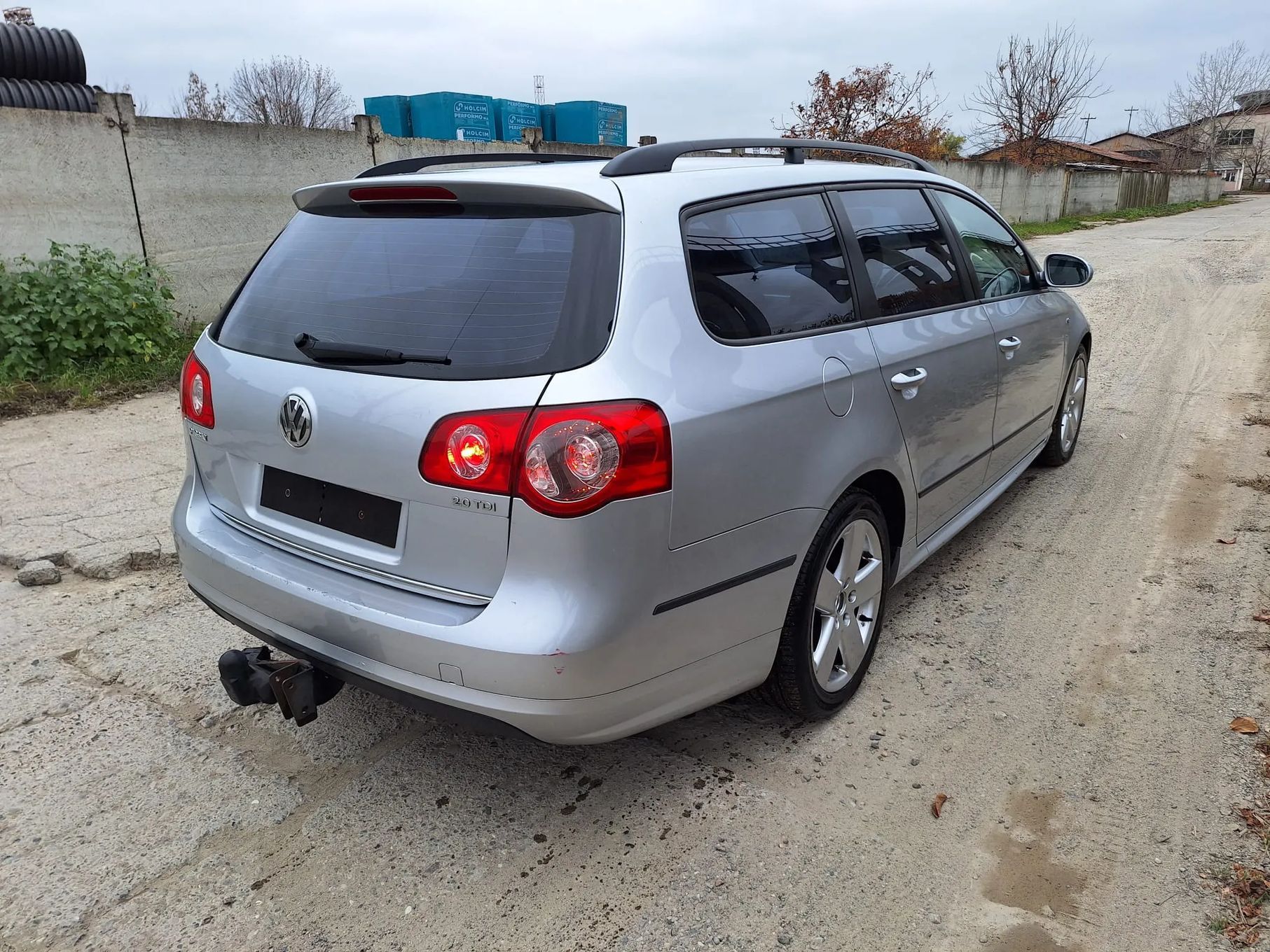 Dezmembrez Volkswagen Passat B6 Variant R-line (3C5) 2.0 TDI CBAB 2010