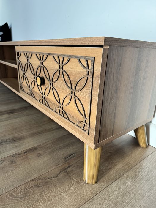 Comoda TV in stare perfecta