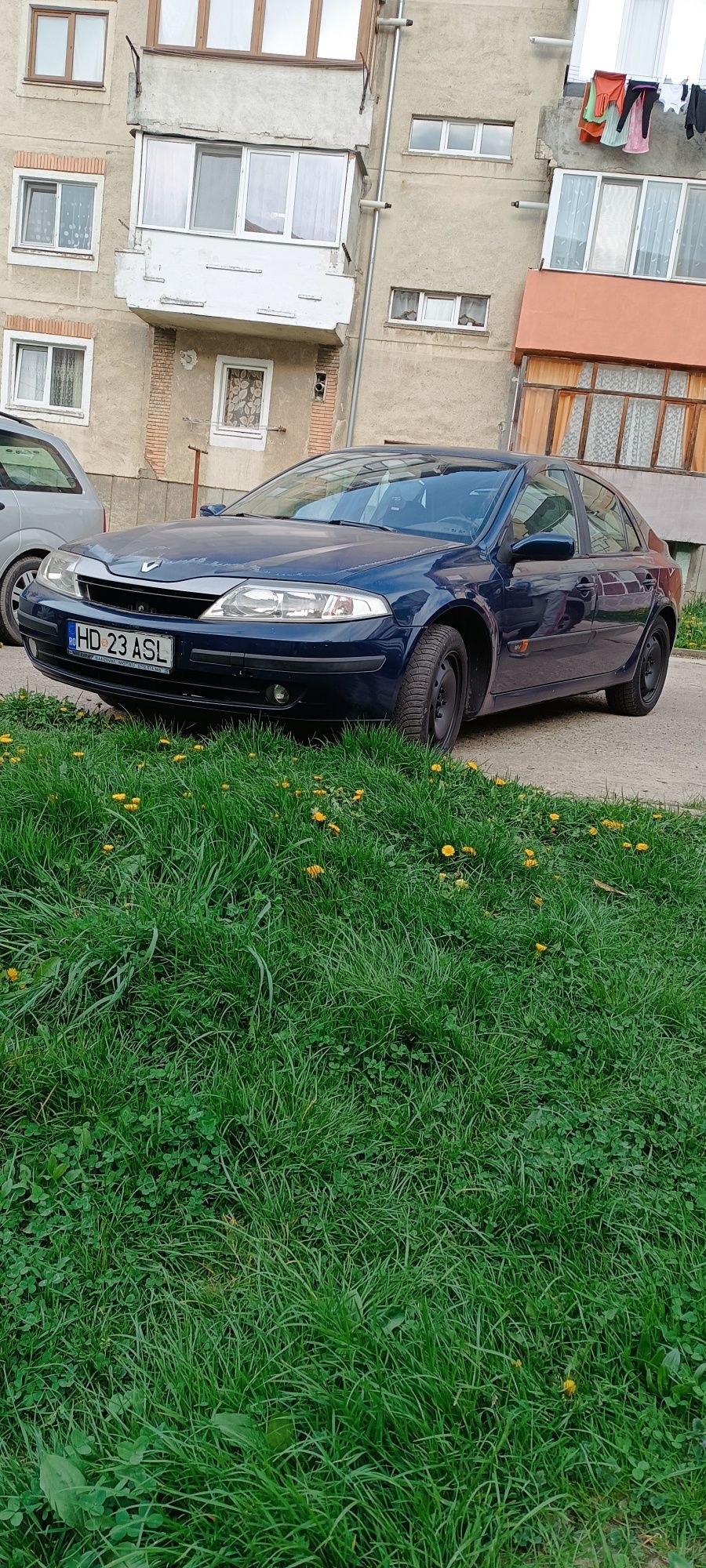 Vând Renault laguna