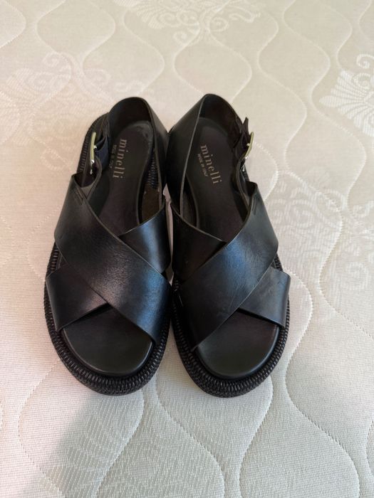 Дамски черни сандали - 37 номер