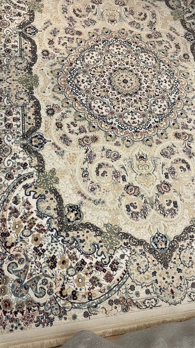 Продам турецкий ковер 200*300