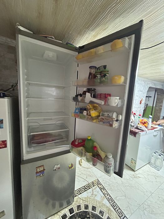 Frigider în stare buna