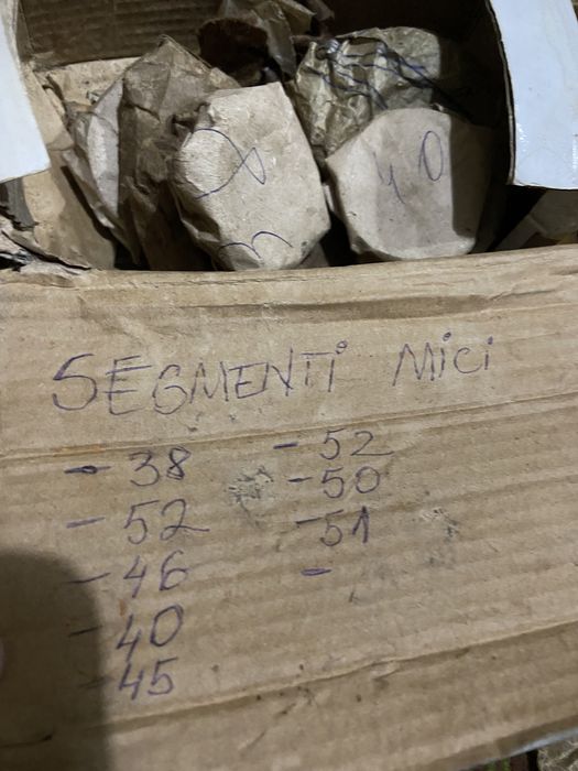 Vand segmenti motocicleta si trabant