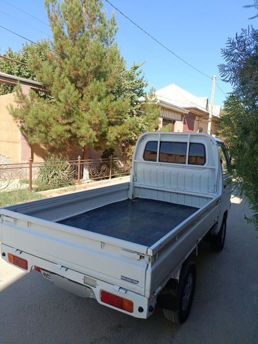 Chevrolet labo sotiladi