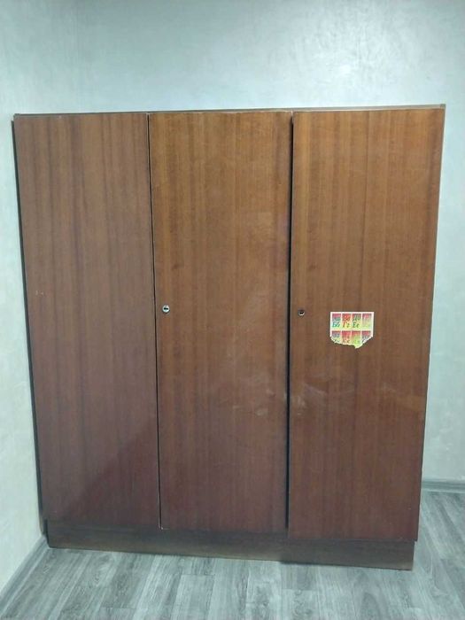 Продается шкаф двойной