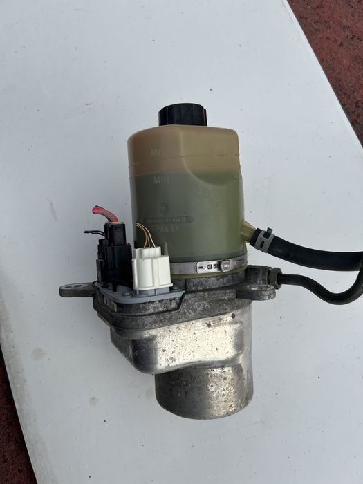 Pompa servo sustinere ford focus 2 mot 1.8 tdci an 2005