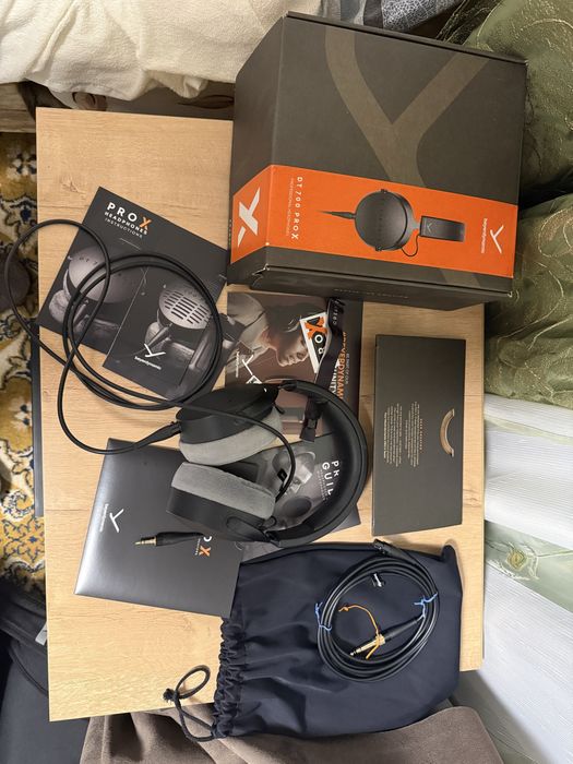 Beyerdynamic DT 700 PRO X