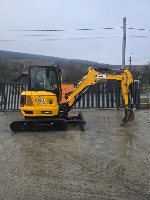 Miniexcavator jcb 35 Z an 2022