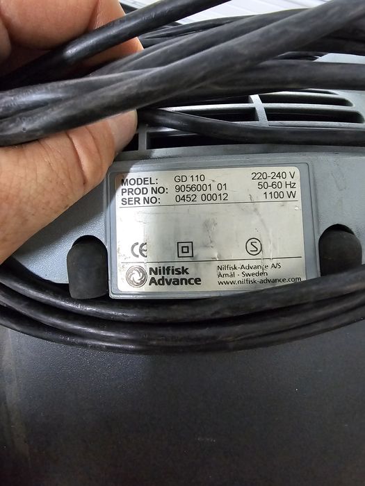 КРАЙНА ЦЕНА Nilfisk Gd 110 професионална прахосмукачка