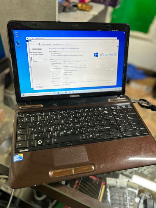 Toshiba 15.6" HD i3-380M, 4Gb, SSD 128Gb