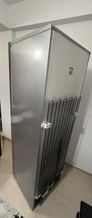 Frigider BEKO Neofrost