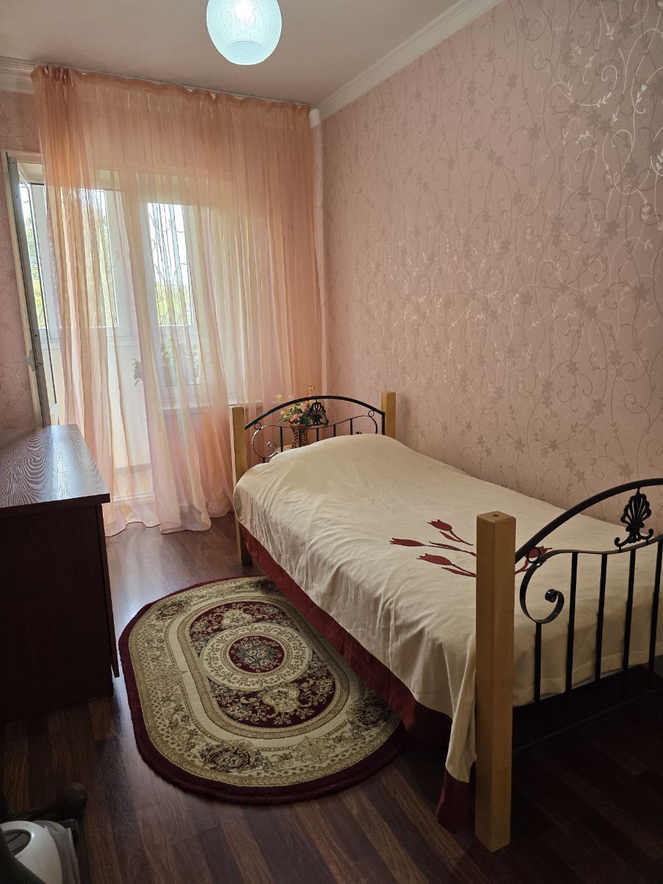 Четырехкомнатная, м Буюк Ипак Йули, ОВИР, Паркенский, 77 серия, 90м2