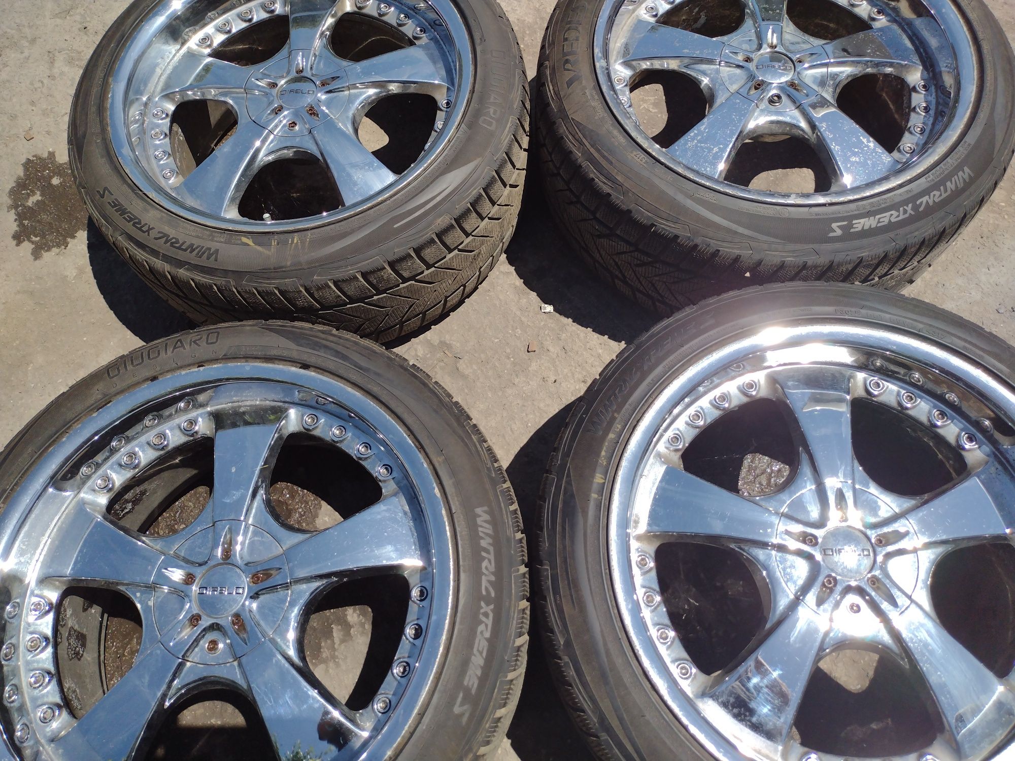 Diablo Delta Force 19-5x120+5x114.3 ET20 9j