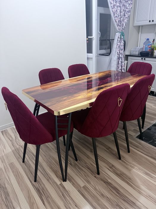 Стол и стуля срочно сатылады