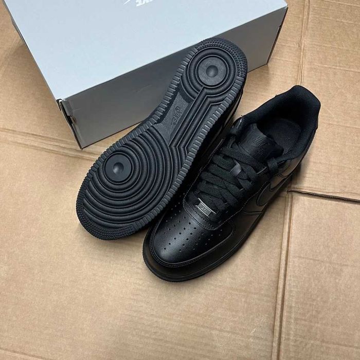 Nike Air Force 1 Triple Black (36-47)
