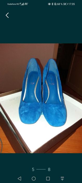 Vand pantofi ocazie, negrii- piele int/ext cu pietricele si albastrii