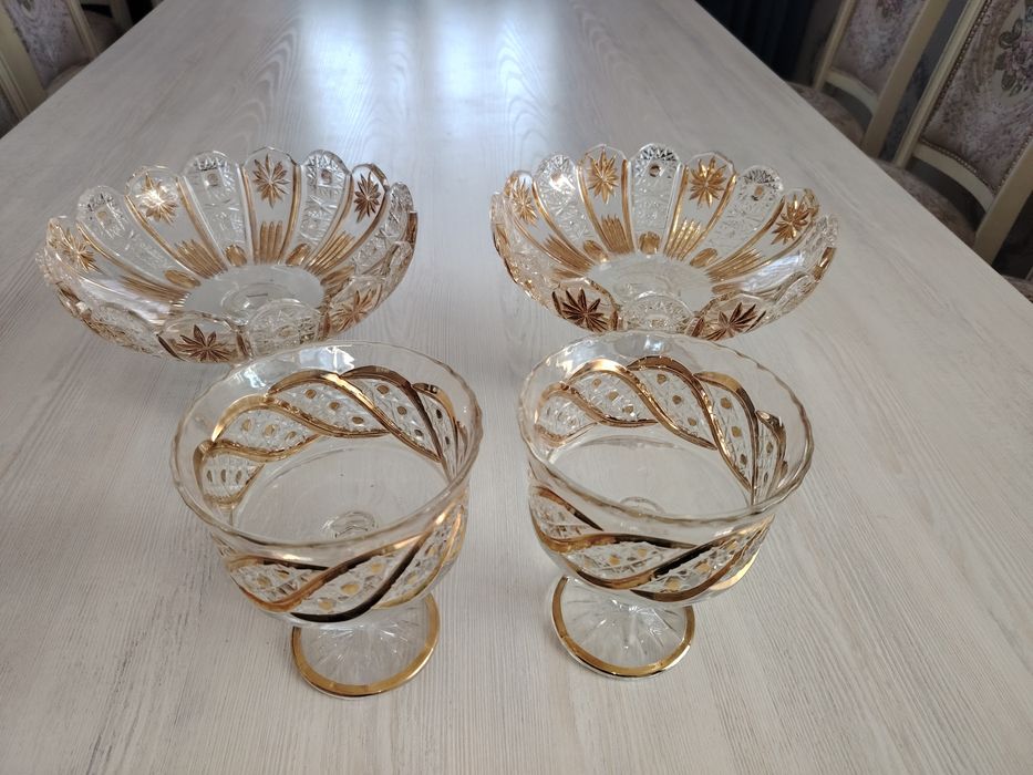 Продаю посуду для сервант