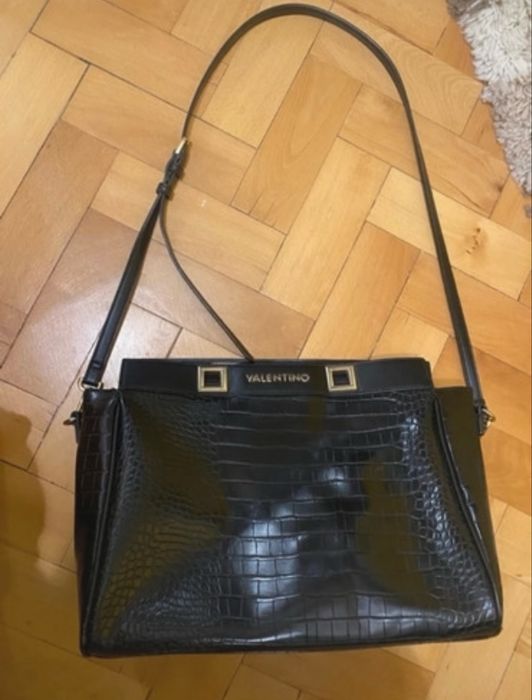 geanta valentino