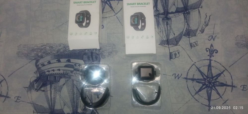 Смарт часовници!  Чисто нови!