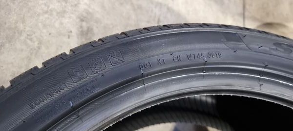 275/40/21 PIRELLI 4бр