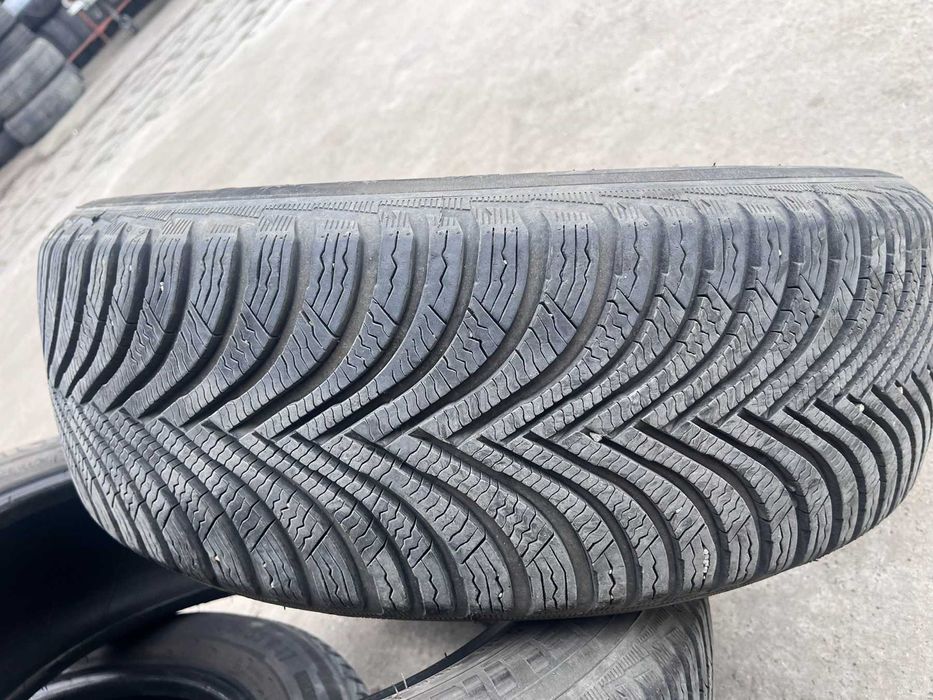 Зимни гуми MICHELIN  205/55/17 (4x)