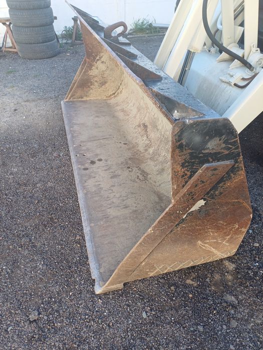 Vand cupa Buldoexcavator  Terex