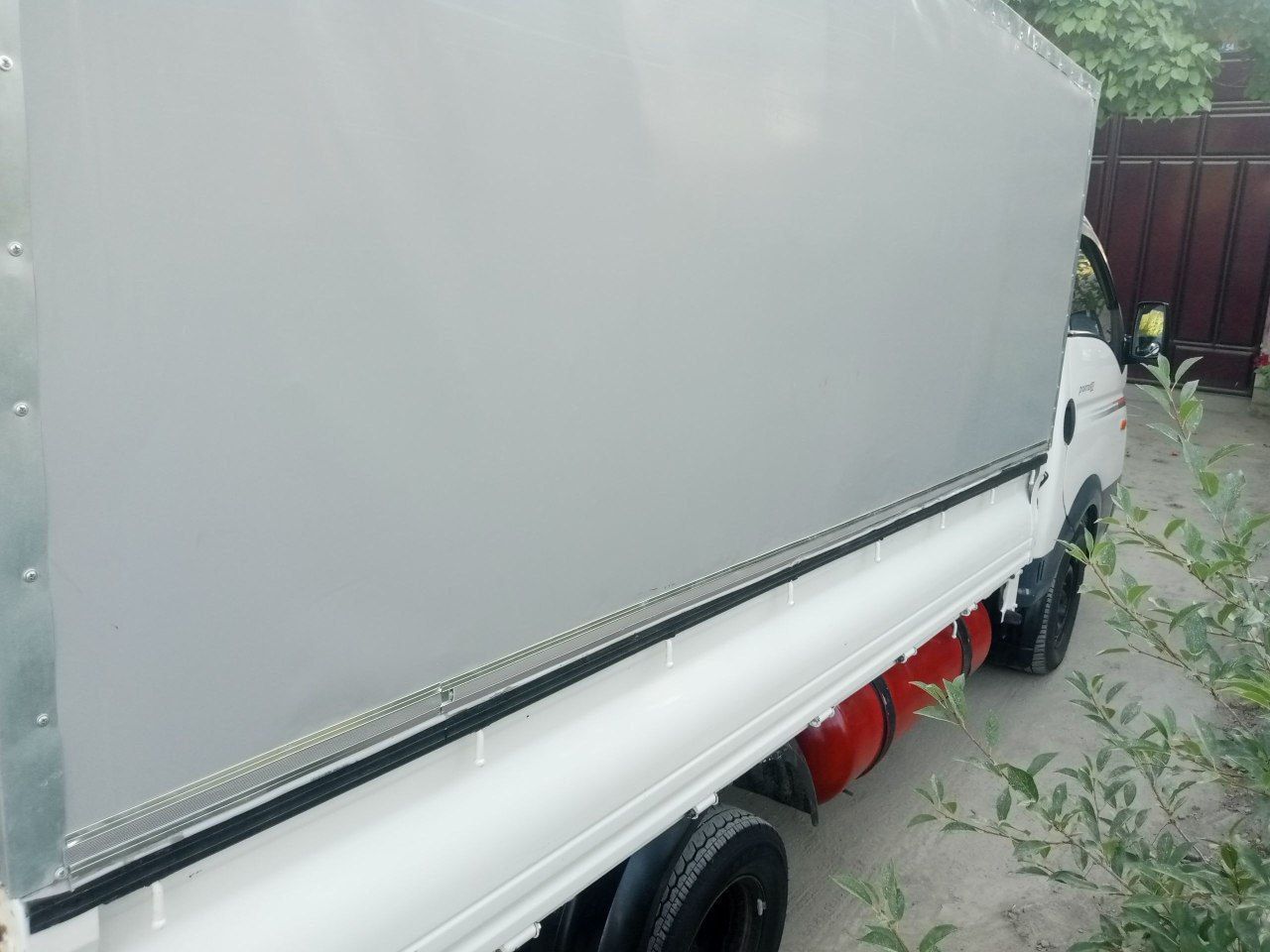 Hyundai porter 2