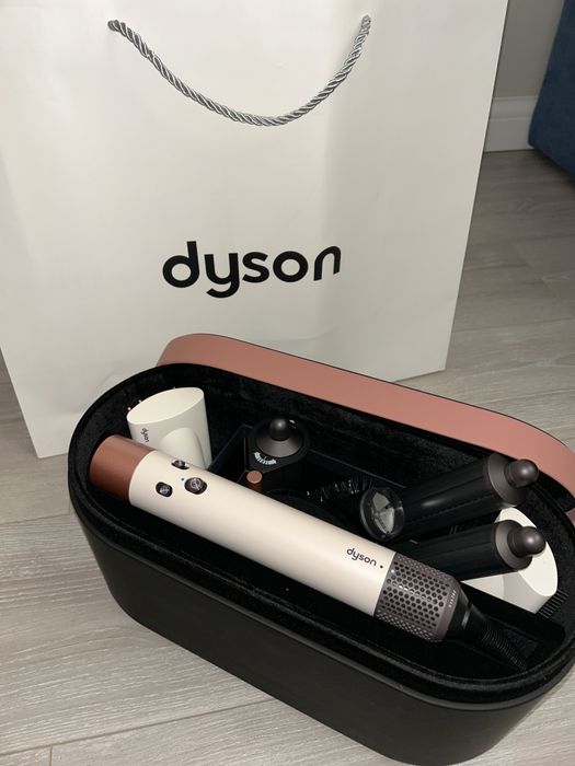 Продам Dyson Airwrap HS05 Long стайлер 1300 Вт