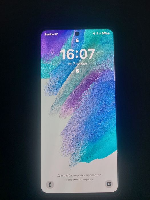 Samsung S21 FE на 128 гигов
