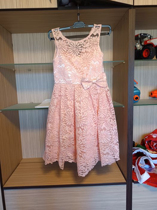 Рокли за момиче.