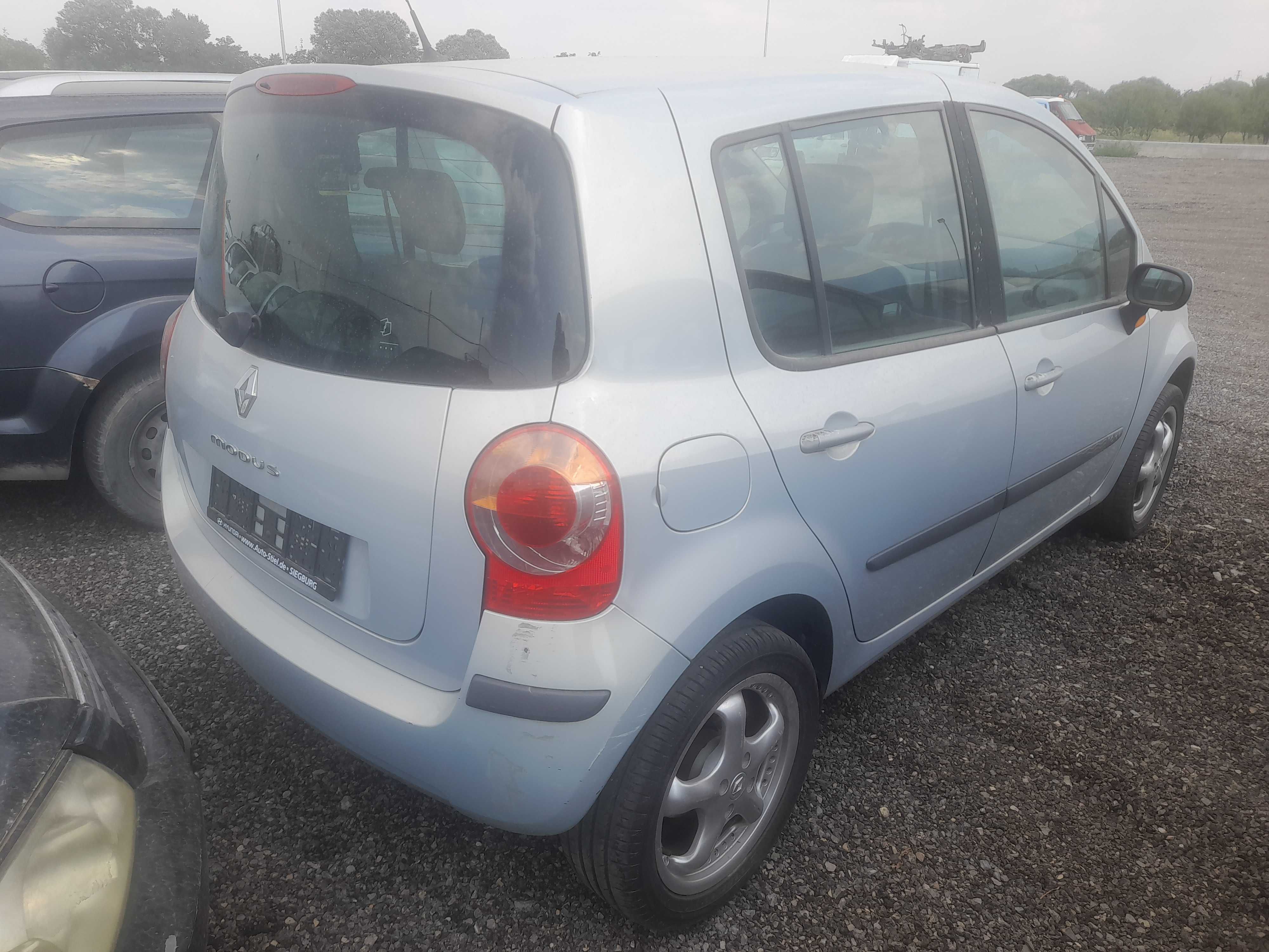 На части! Renault Modus 1.6 16v