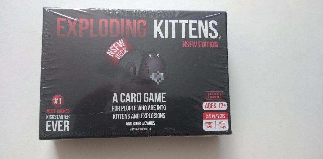 Бордова игра Exploding Kittens