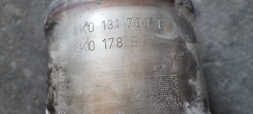 Filtru particule dpf catalizator Audi A5 A4 cod 8K0131765F 8K0131703F