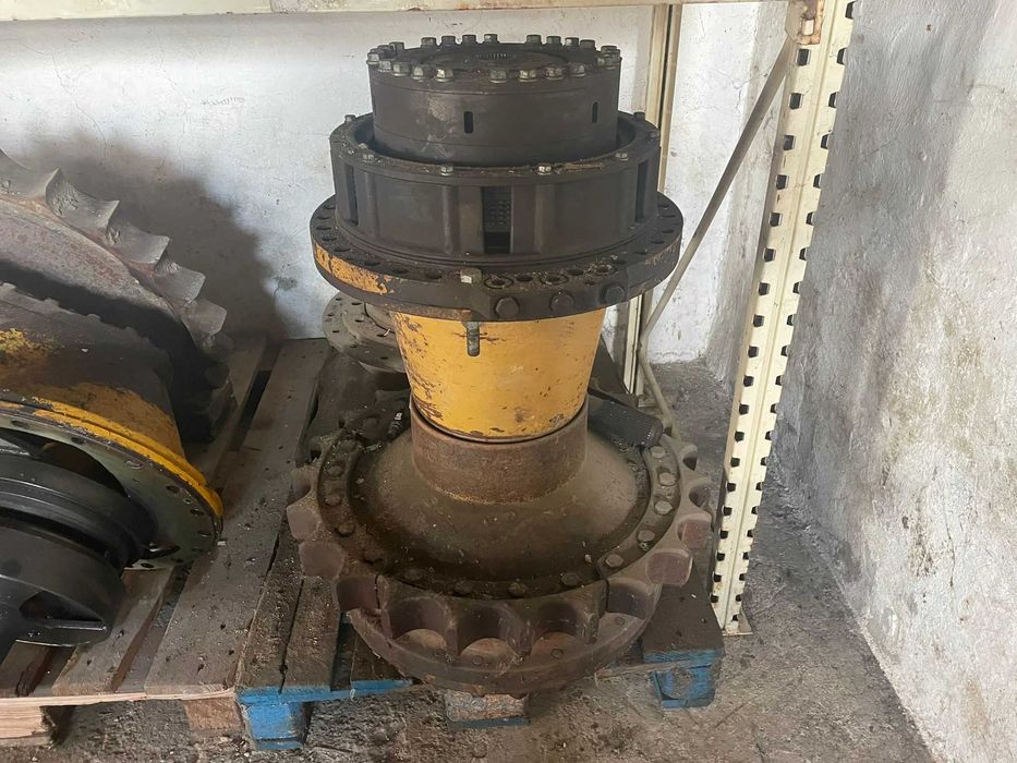 Transmisie finala buldozer Caterpillar D6M , D6N