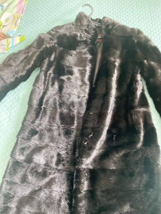 Продам норковую шубу