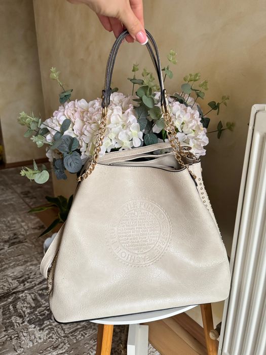 Geanta bej din piele ecologica