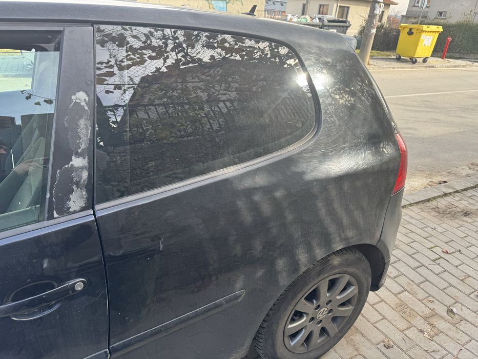 Продавам Голф 5 1.9тди 105к.с