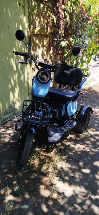 Продам мощный трицикл трансформерр
