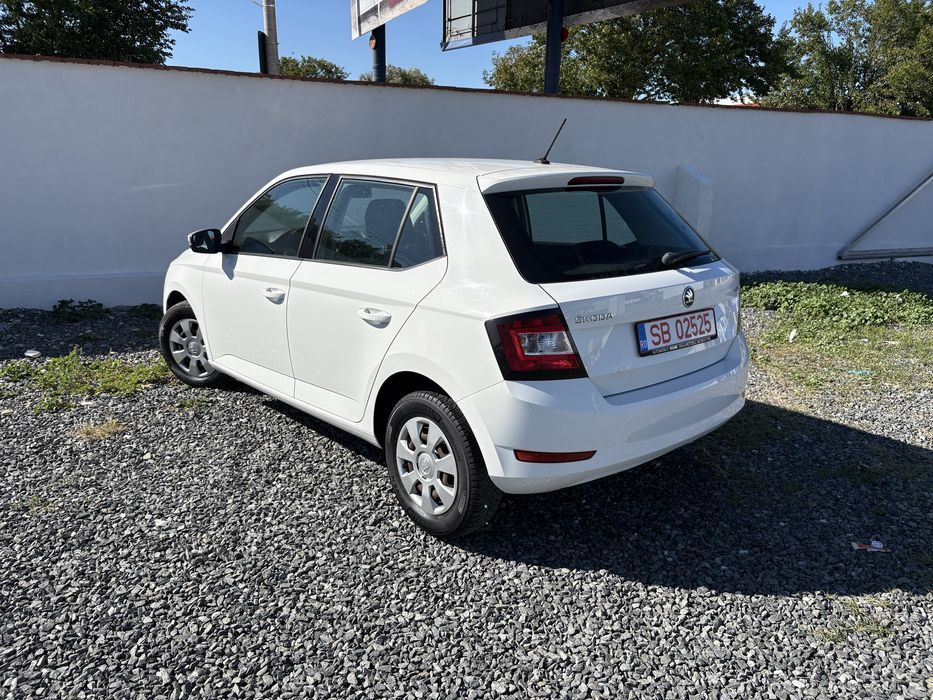 Skoda Fabia 2018 benzina