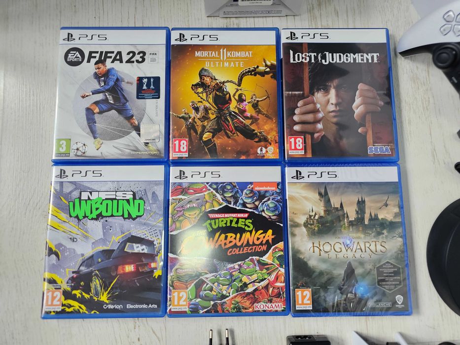 Playstation 5 дискова версия, пълен комплект със 6 игри