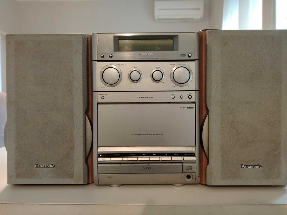 Продавам стерео уредба Panasonic SA-PM22