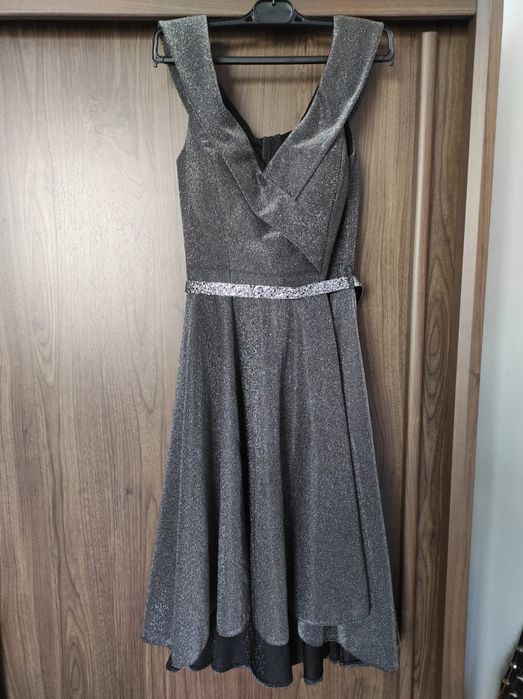 Rochie de ocazie cu cupe