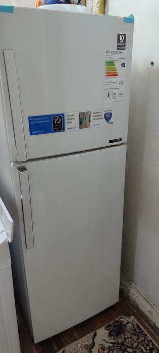 Продам холодильник в идеальном состоянии