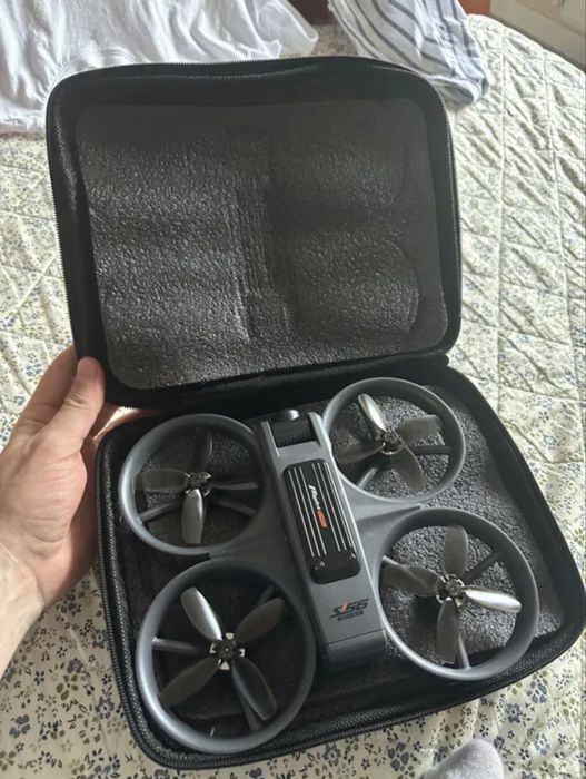 Drona noua 8k, 3000 metri noua