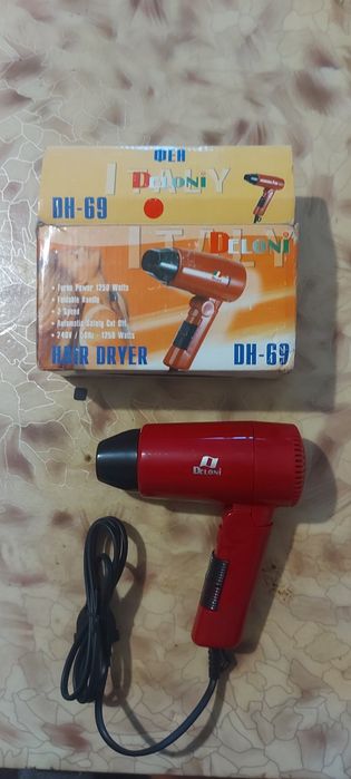 Фен дорожный новый.