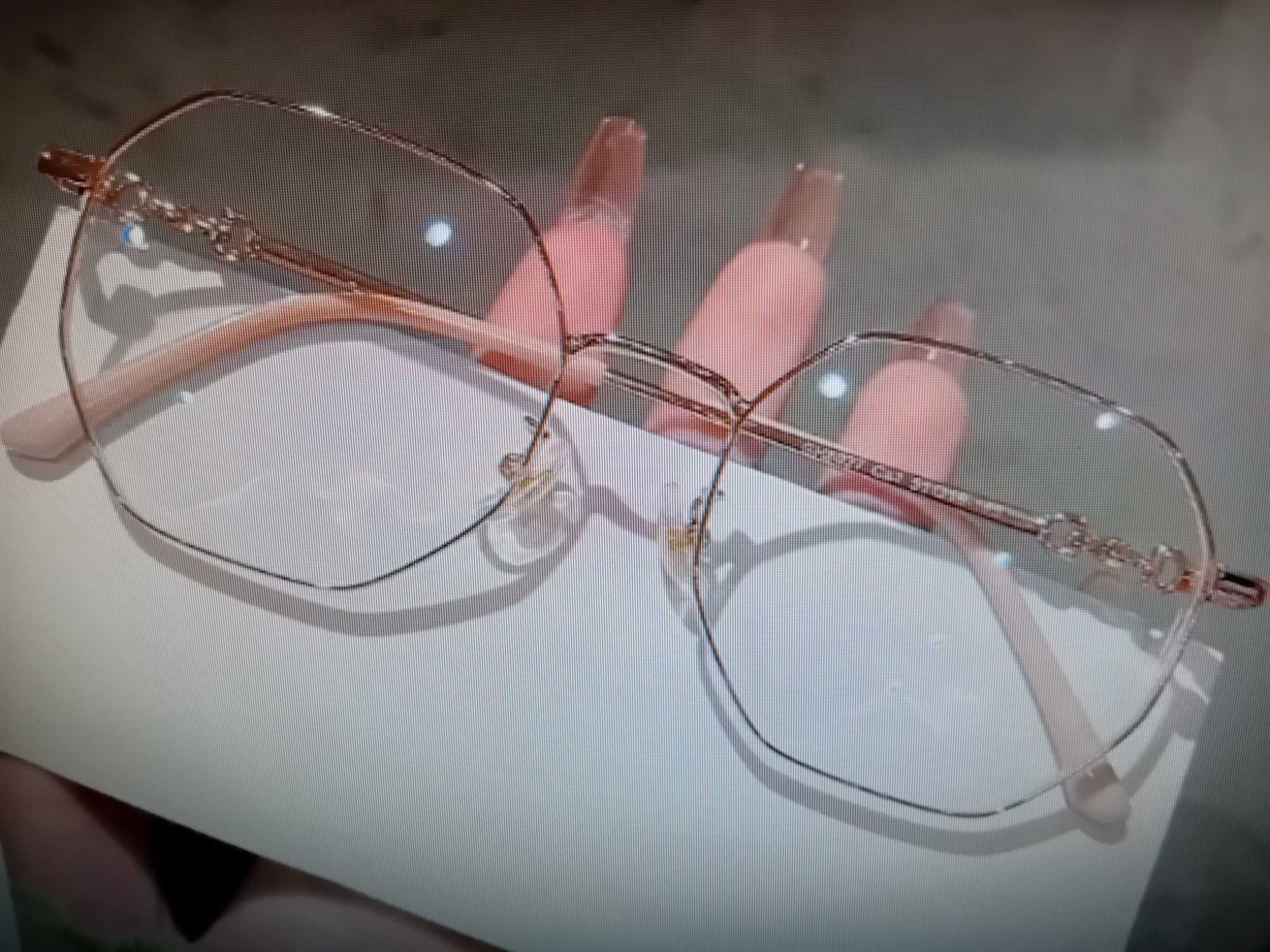Диоптрични лупи за очила и очила