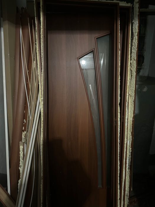 Межкомнатные двери б/у