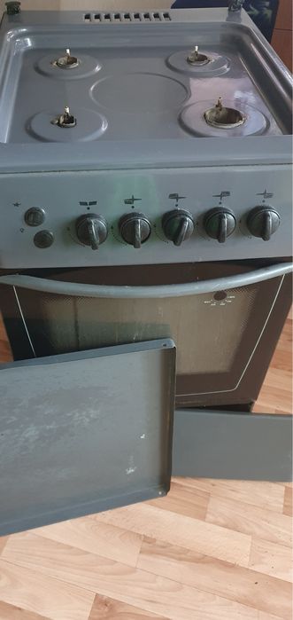 Газовая плита б/у.