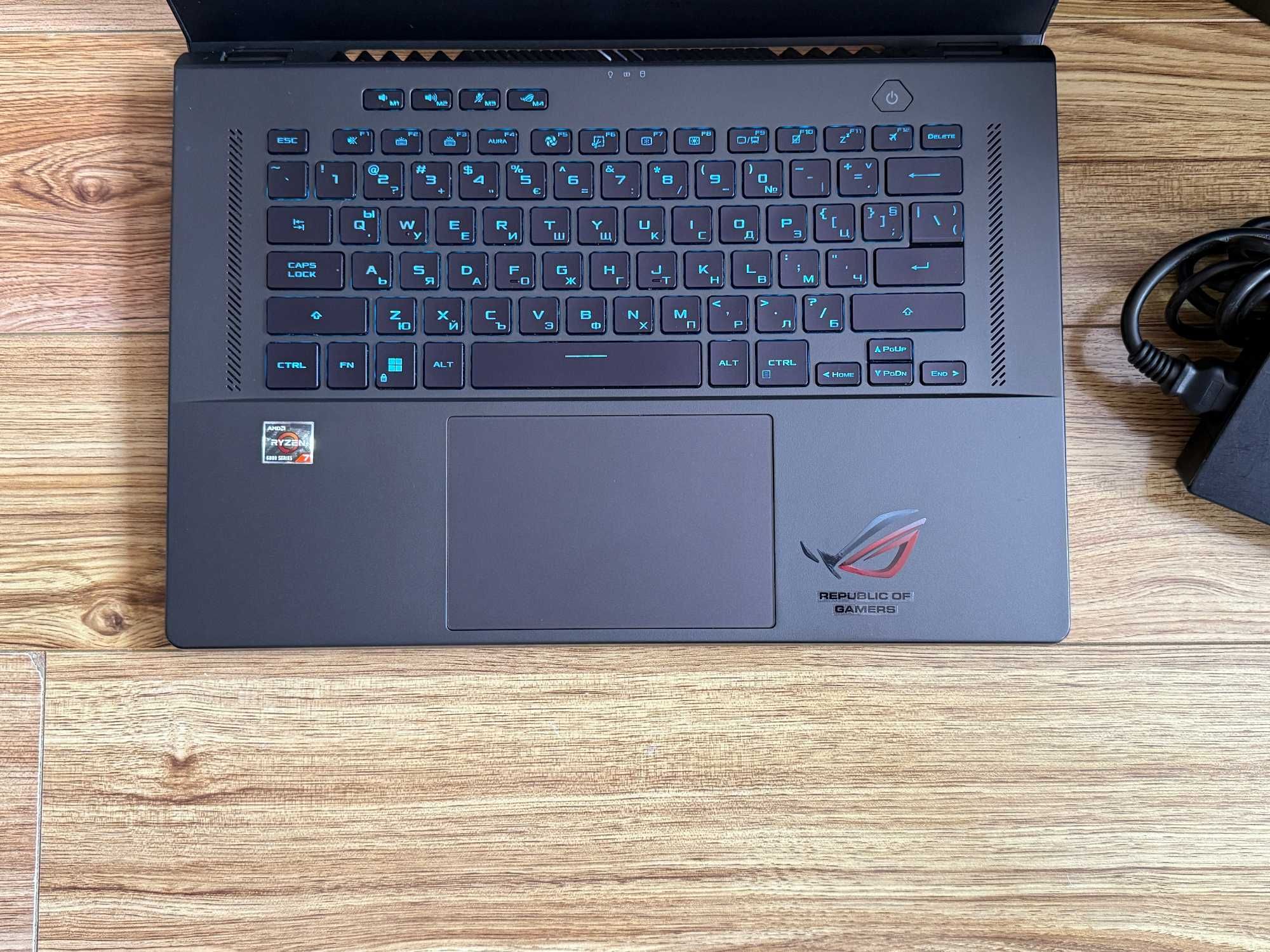 240Hz Rog Zephyrus G15`RTX 3080/Ryzen 6800HS/32GB DDR5/1TB NVMe