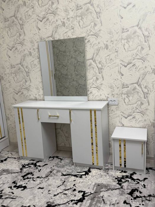 Yotoqxona to'plami "META KASHMIR 1.80" Spalniy mebel Спальный гарнитур